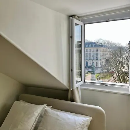 Au Pied Du Chateau Διαμέρισμα
