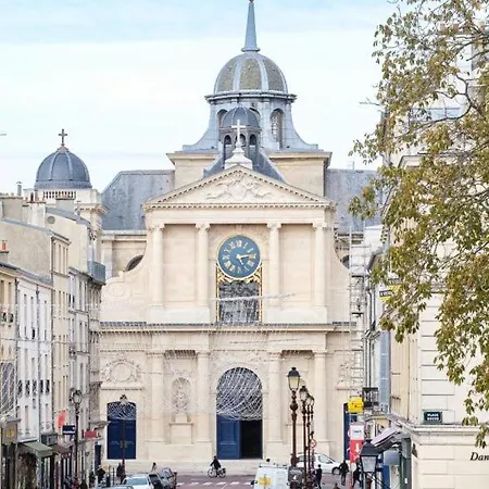 Appartement Au Pied Du Chateau *